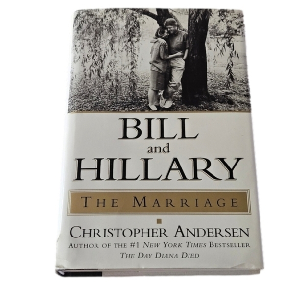 Bill & Hillary The Marriage Christopher Andersen 99 Home Accent Coffe Table book - Picture 1 of 14